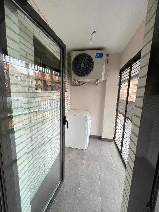 Mars Suites Porras Madrid Exterior foto